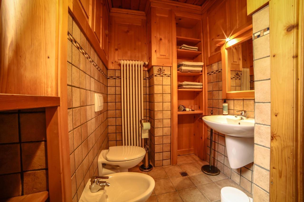 Antica Casa Di Montagna Maison Bovard Valgrisenche Eksteriør bilde