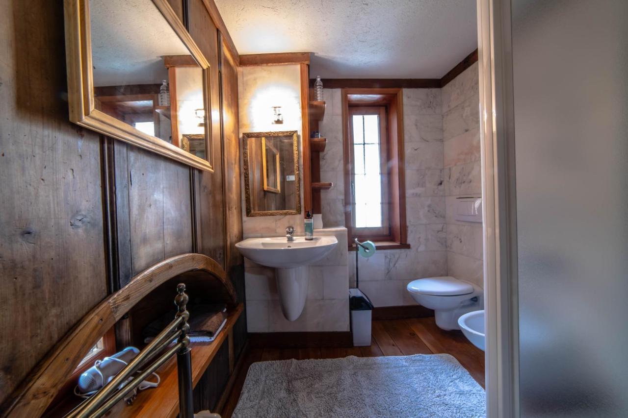 Antica Casa Di Montagna Maison Bovard Valgrisenche Eksteriør bilde